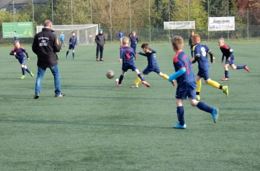 6. Spieltag TuS E 1 - JSG Kastellaun (8).jpg
