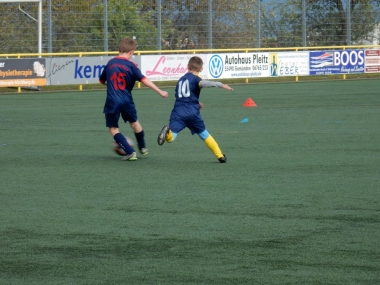 6. Spieltag TuS E 1 - JSG Kastellaun (9).jpg