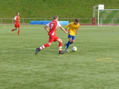 vallendarP1030420kirchberg.jpg