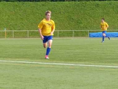 vallendarP1030469kirchberg.jpg