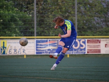 Zweite vs SGU 19.JPG